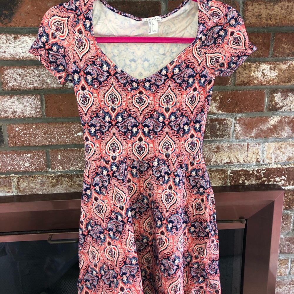 Forever 21 Short sleeve dress size small